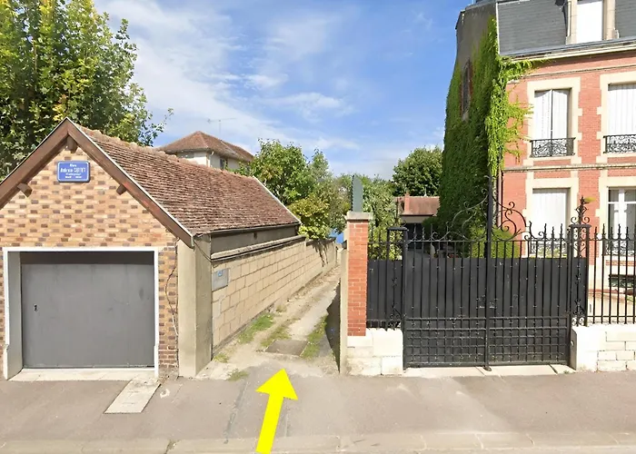 Appartement Balnéo Hyper Centre, Calme, Equipé, Proche Gare, Wifi