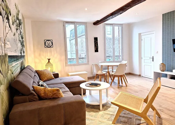 Appartement Balnéo Hyper Centre, Calme, Equipé, Proche Gare, Wifi *